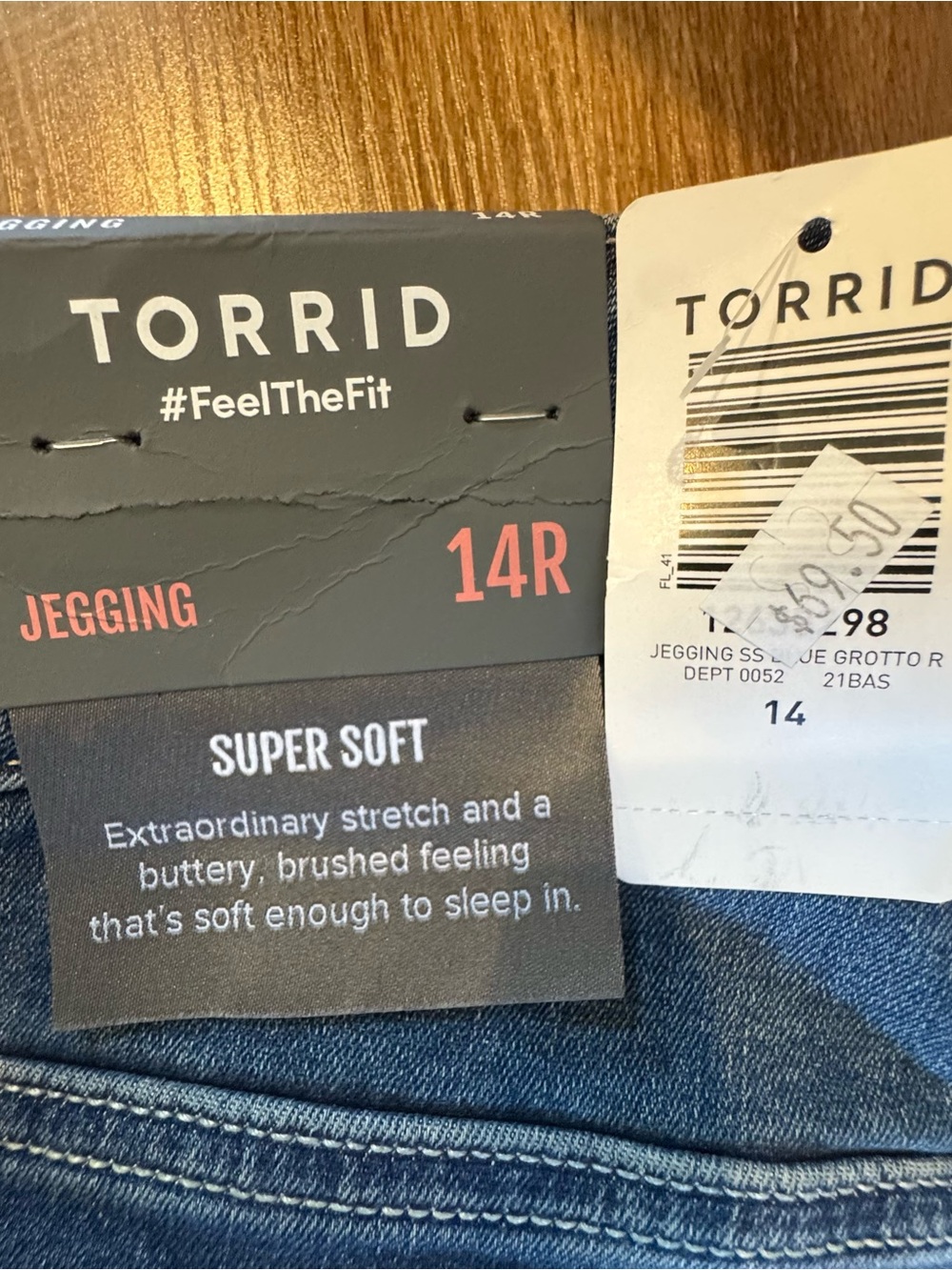 torrid Blue Denim Super Soft Jegging-NWT